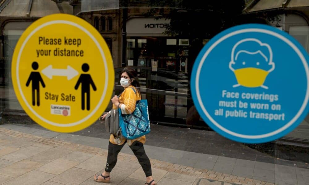 six-mois-de-pandemie:-quelques-certitudes,-pas-mal-de-doutes,-beaucoup-d&rsquo;inconnues