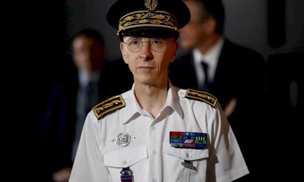 gilets-jaunes:-« il-ne-peut-y-avoir-de-chaos-sur-les-champs-elysees »-(prefet-de-police)