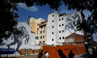 debordee-par-le-coronavirus,-madrid-prepare-de-nouvelles-restrictions