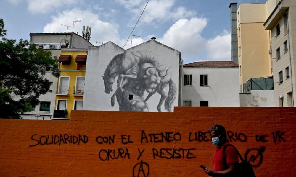 l&rsquo;espagne-dans-l&rsquo;attente-des-mesures-de-madrid-pour-freiner-la-pandemie