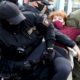 belarus-:-des-centaines-d&rsquo;arrestations-au-cours-d&rsquo;une-manifestation-de-femmes