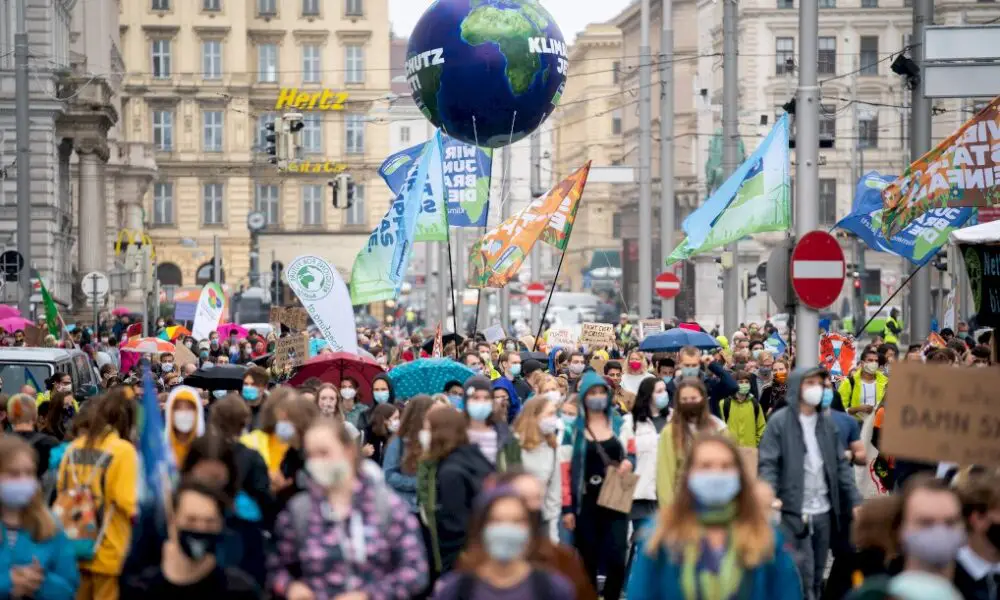 climat:-mobilisations-en-europe-malgre-le-covid