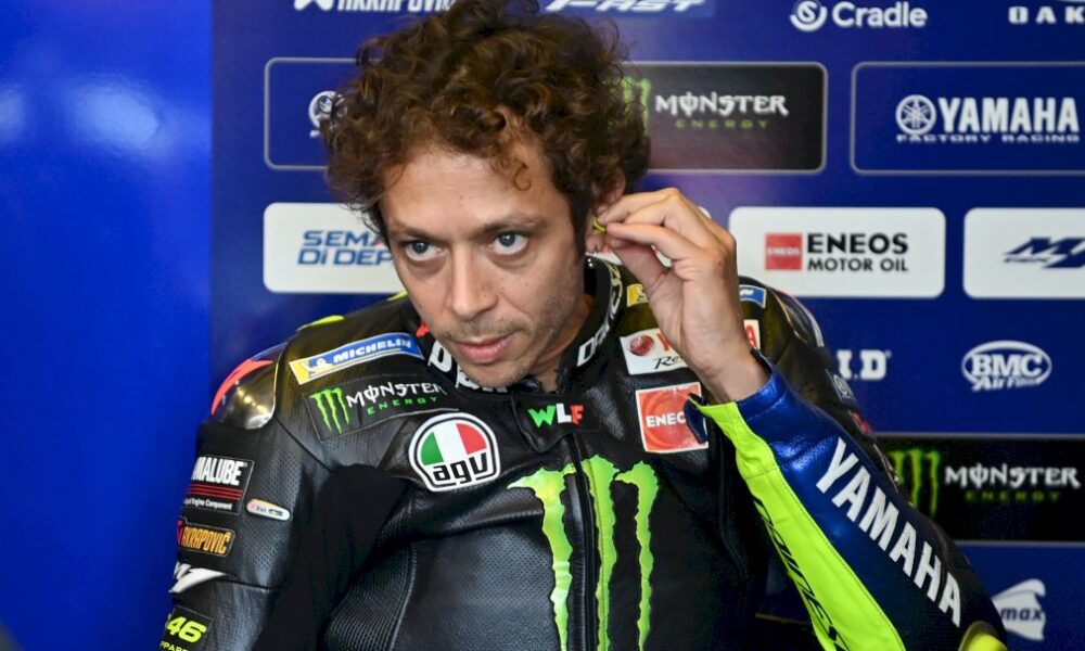 valentino-rossi-reste-en-motogp-en-2021-et-pilotera-pour-l&rsquo;ecurie-yamaha-srt