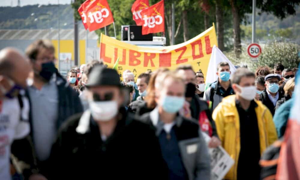 manifestation-a-rouen-pour-le-premier-anniversaire-de-l&rsquo;incendie-de-l&rsquo;usine-lubrizol