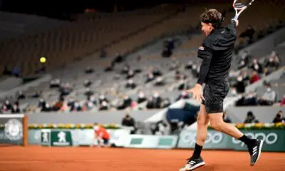 roland-garros:-atterrissage-reussi-pour-thiem-et-serena,-en-attendant-nadal