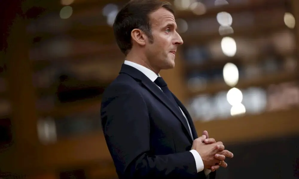 macron-tres-attendu-sur-sa-strategie-contre-les-« separatismes »