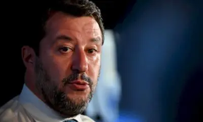 italie:-salvini-face-au-juge-pour-avoir-empeche-le-debarquement-de-migrants-sauves-en-mer