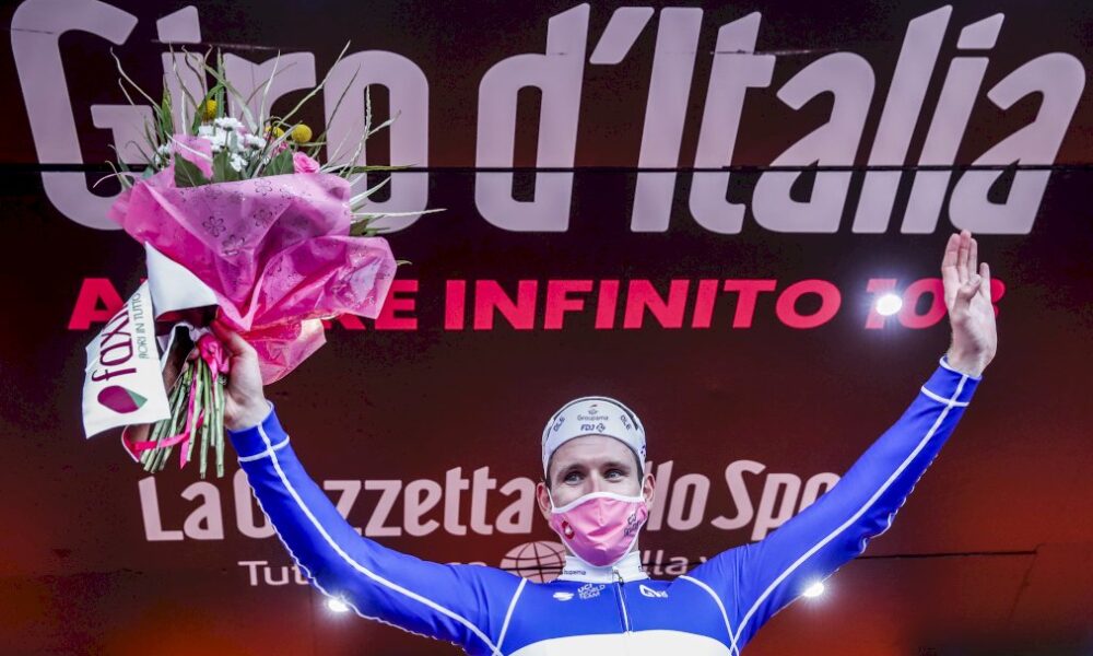 tour-d&rsquo;italie:-demare-s&rsquo;adjuge-le-premier-sprint