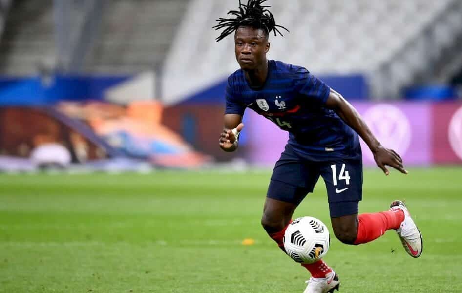 bleus:-deschamps,-le-reservoir-jeunes-et-la-concurrence-exacerbee