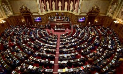ivg:-apres-des-debats-houleux,-l&rsquo;assemblee-vote-l&rsquo;allongement-du-delai-legal
