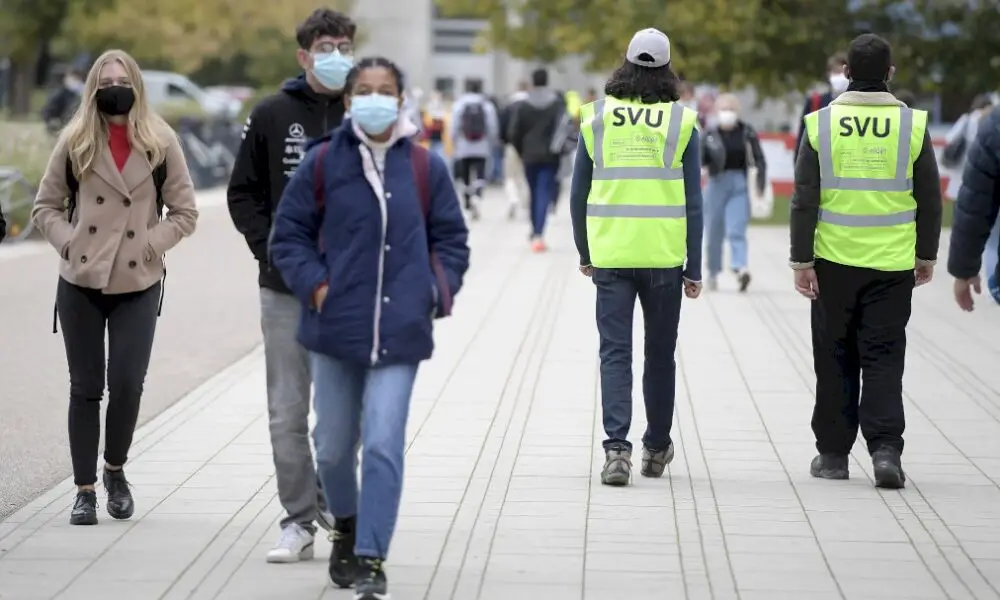 sur-le-campus-de-strasbourg,-des-« brigades-sanitaires »-contre-le-coronavirus