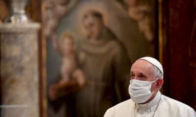 homosexuels:-le-pape-francois-defend-le-droit-a-l&rsquo;union-civile