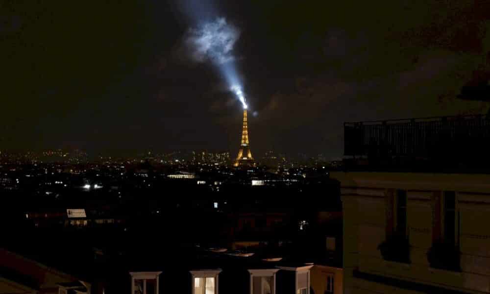 virus:-le-pays-de-galles-reconfine,-la-france-et-l&rsquo;italie-en-partie-sous-couvre-feu