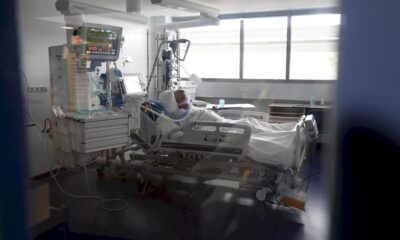 covid-19-:-plus-de-50.000-nouveaux-cas-en-24-heures-en-france,-un-nouveau-record