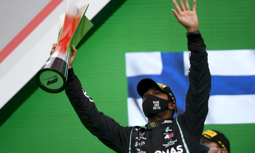 f1:-hamilton-et-mercedes,-une-histoire-d’amour…a-confirmer