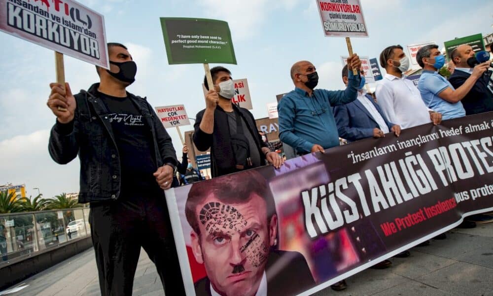 appel-d&rsquo;erdogan-a-boycotter-les-produits-francais:-les-turcs-divises