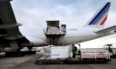 faire-arriver-les-vaccins-du-covid-19-a-bon-port,-un-defi-logistique