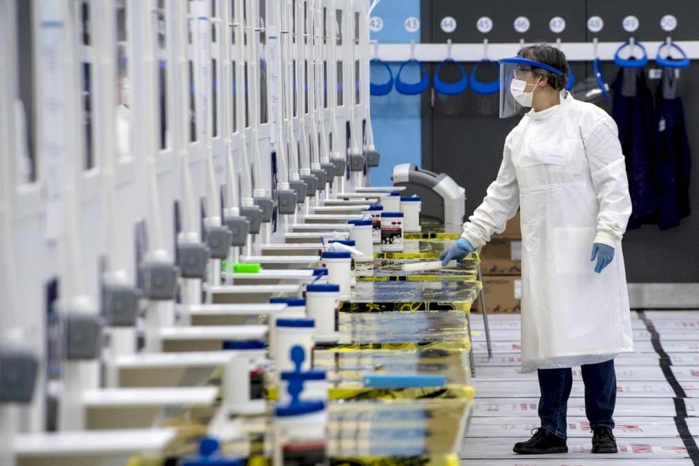 virus:-l&rsquo;allemagne-atteint-le-million-de-contaminations,-l&rsquo;inde-se-prepare-a-produire-un-vaccin