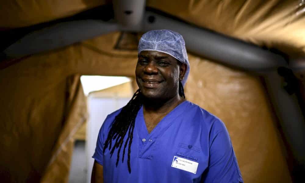 aux-urgences-de-la-pitie-salpetriere,-le-retour-de-loulou-le-retraite