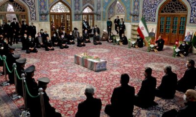 teheran-rend-un-dernier-hommage-au-« docteur-martyr »-assassine