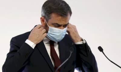 covid-19:-une-rentree-scolaire-particuliere-et-un-noel-« pas-normal »