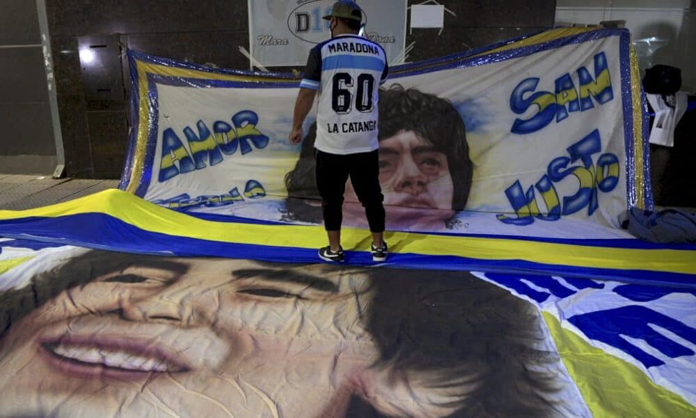 maradona-opere-avec-succes-d&rsquo;un-hematome-a-la-tete