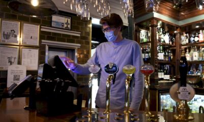 covid-19:-l&rsquo;europe-durcit-les-restrictions-en-ordre-disperse