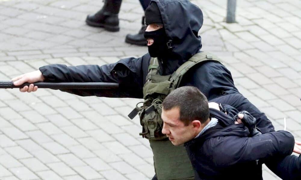 belarus:-pres-de-400-arrestations-durant-les-manifestations-d&rsquo;opposition