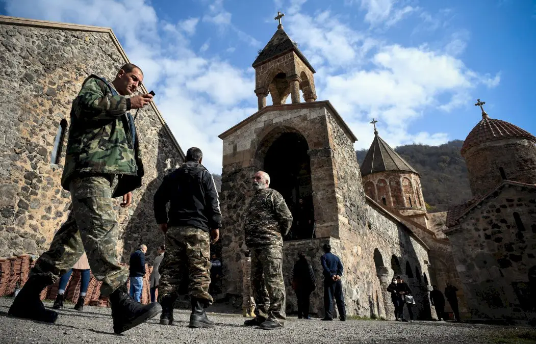 nagorny-karabakh:-l’armenie-a-perdu-plus-de-2.300-soldats