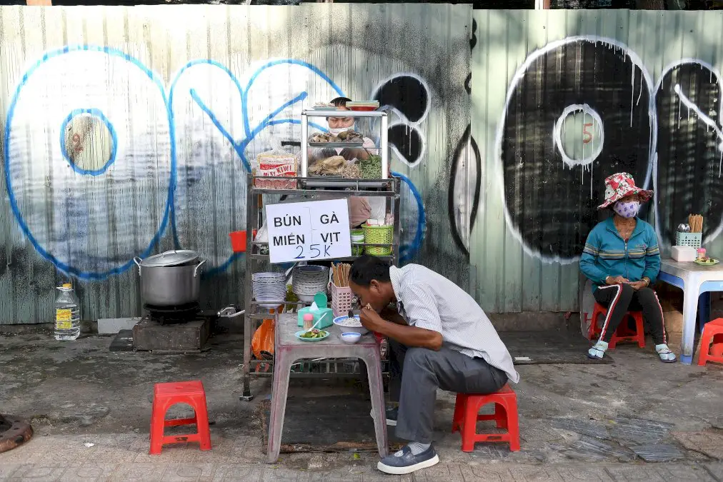 les-vietnamiens-changent-leurs-habitudes-alimentaires-apres-une-serie-de-scandales