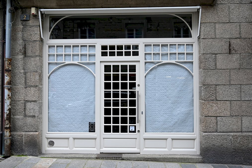 commerces:-castex-n&rsquo;exclut-pas-une-reouverture-fin-novembre,-decision-« la-semaine-prochaine »