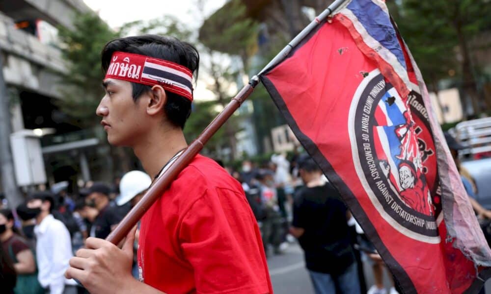 rassemblement-a-risque-a-bangkok,-au-lendemain-d&rsquo;affrontements