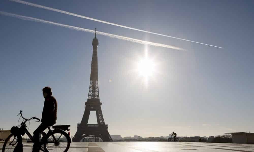 covid-19-:-vers-une-sortie-progressive-du-confinement-avant-noel