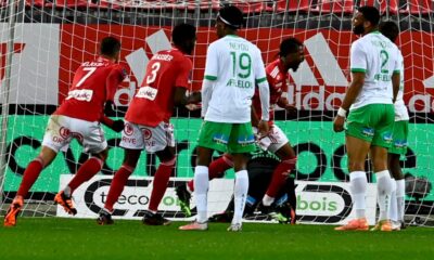 l1:-serie-noire-record-pour-saint-etienne,-naufrage-a-brest
