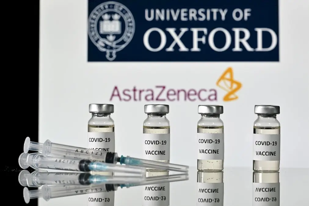 le-vaccin-astrazeneca-oxford-efficace-a-70%-contre-le-covid-19