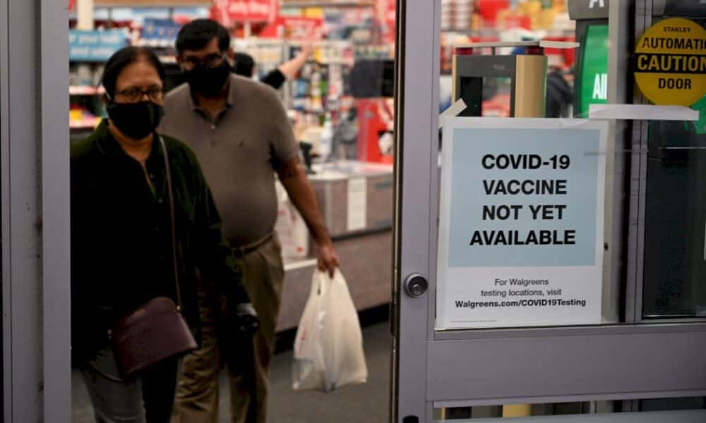 virus:-allegement-des-restrictions-en-france,-attente-des-vaccins-dans-le-monde