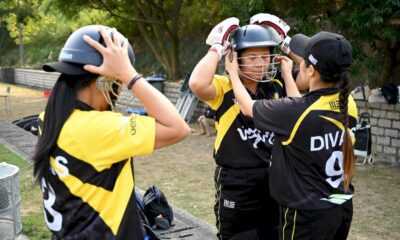 a-hong-kong,-des-domestiques-philippines-jouent-au-cricket-pour-oublier-leur-quotidien
