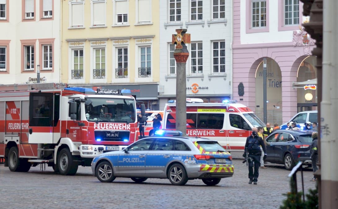 allemagne:-un-« conducteur-fou »-dans-une-zone-pietonne,-des-morts-et-blesses