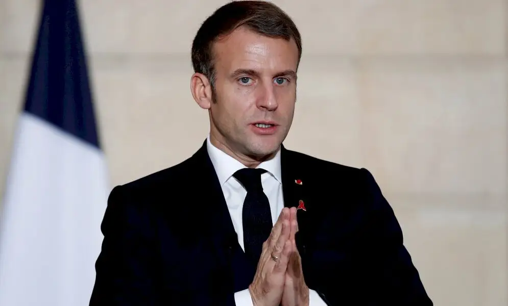 sur-brut,-macron-s’adresse-a-la-« generation-covid »