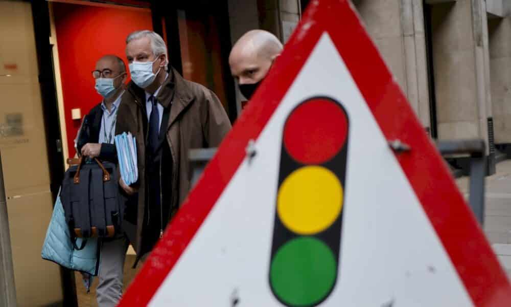 brexit:-negociations-opiniatres-pour-trouver-une-voie-de-passage