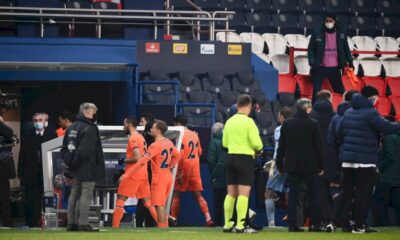 c1:-un-incident-raciste-secoue-psg-basaksehir,-reporte-a-mercredi