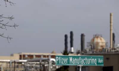 covid:-feu-vert-des-etats-unis-au-vaccin-de-pfizer,-premieres-vaccinations-« dans-moins-de-24h »