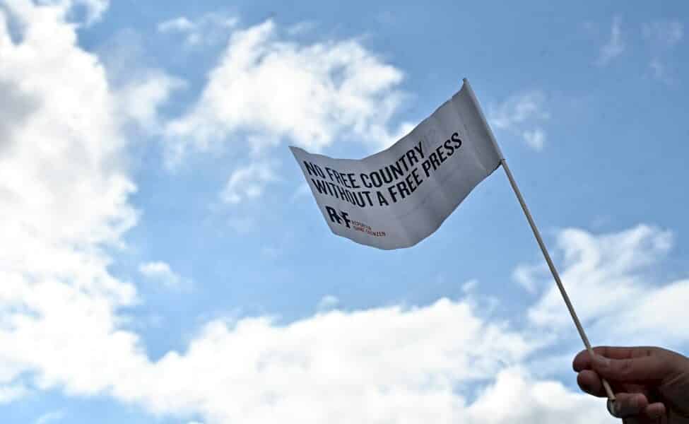 rsf:-pres-de-400-journalistes-detenus-en-2020