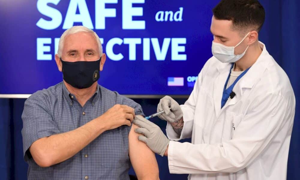 virus:-le-vice-president-americain-vaccine,-quarantaine-pour-des-dirigeants-europeens