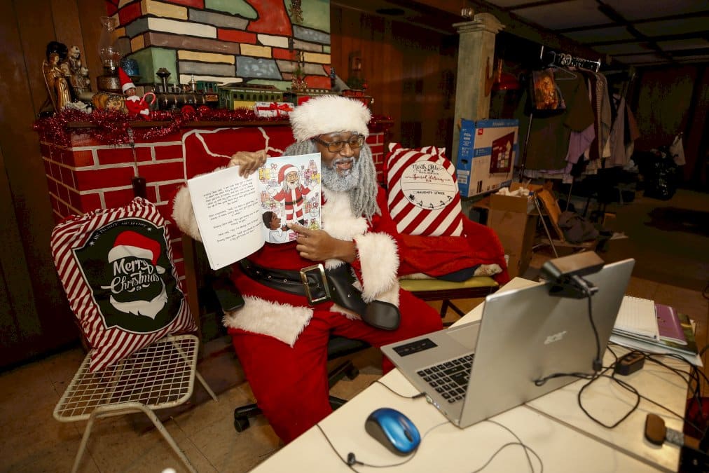 covid-oblige,-le-pere-noel-troque-le-traineau-pour-la-visio