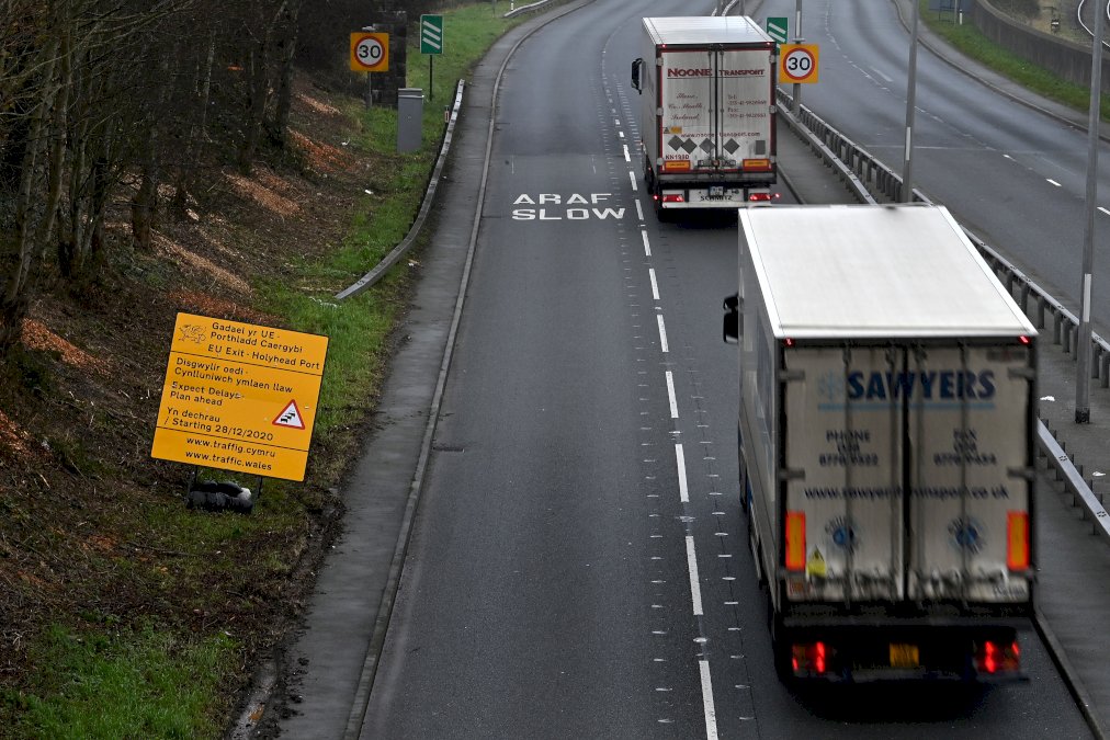 brexit:-le-spectre-d&rsquo;un-« no-deal »-revient-hanter-les-pourparlers