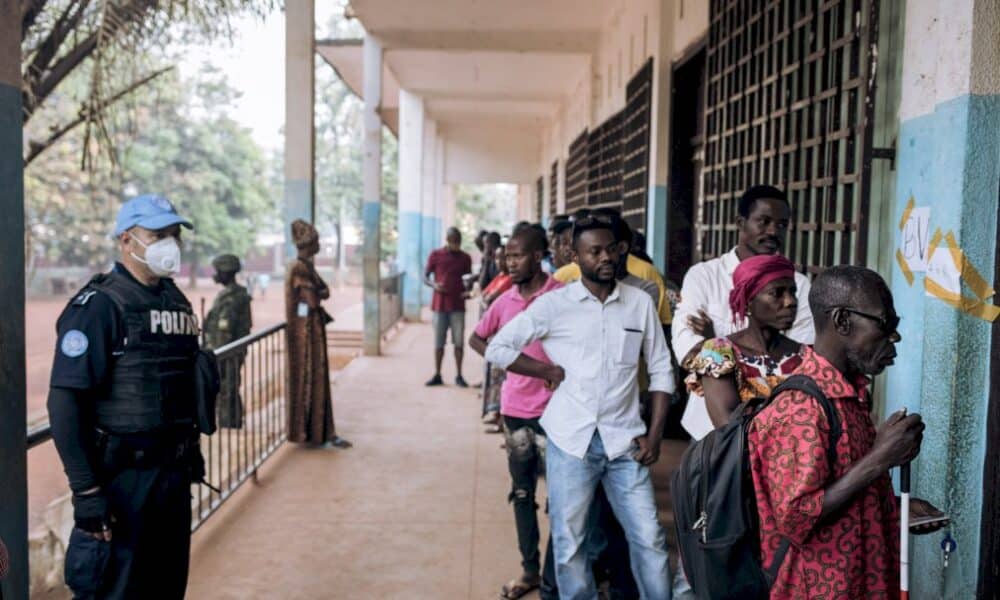 elections-en-centrafrique:-un-avenir-a-court-terme-deja-lourd-de-risques