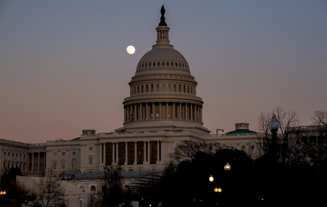 trump-essuie-un-camouflet-au-congres,-la-menace-d&rsquo;un-revers-inedit-se-rapproche