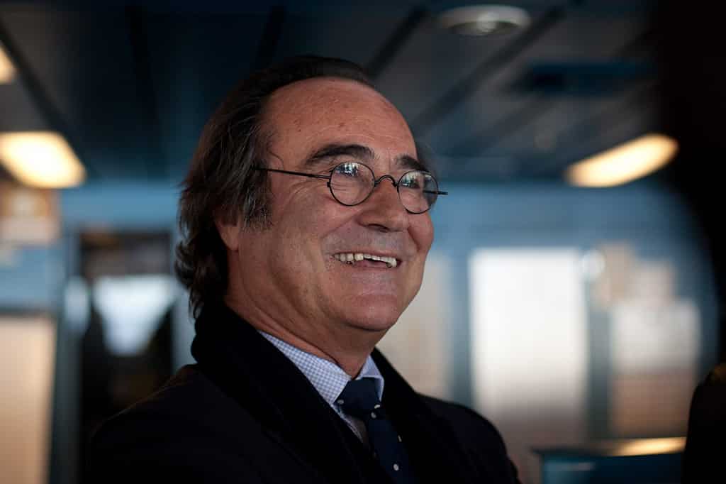 Sète : François Commeinhes accusé d'espionnage, deux élus quittent le conseil municipal