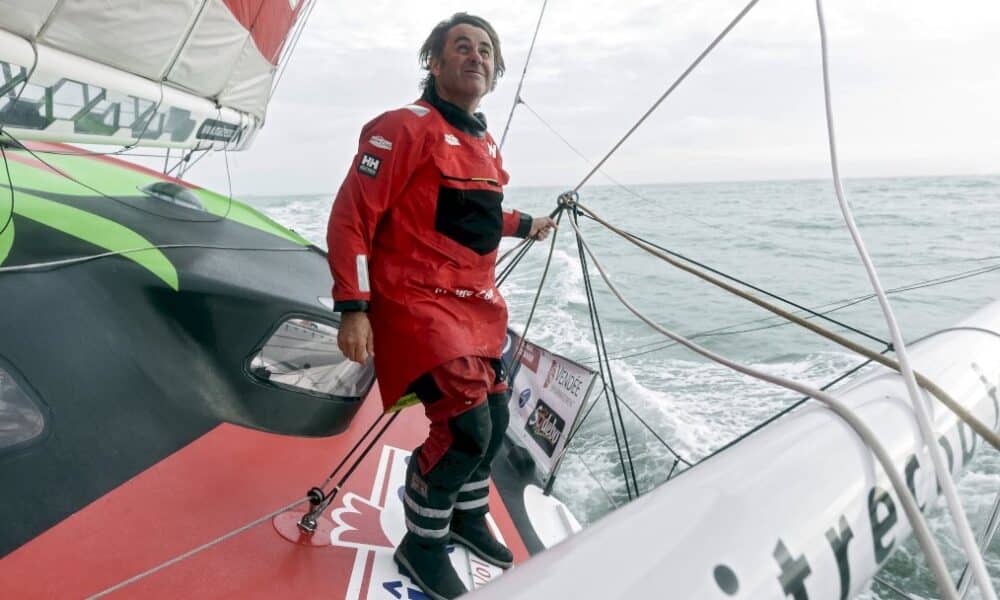 vendee-globe:-bestaven-reprend-ses-distances-avec-dalin